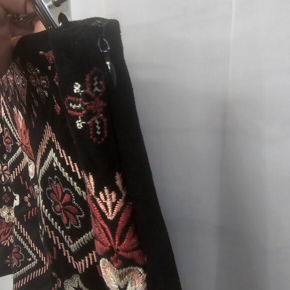 Andree by Unit Skirt Mini Black Pink Embroidered Grunge Fairy Floral M - Picture 3 of 8